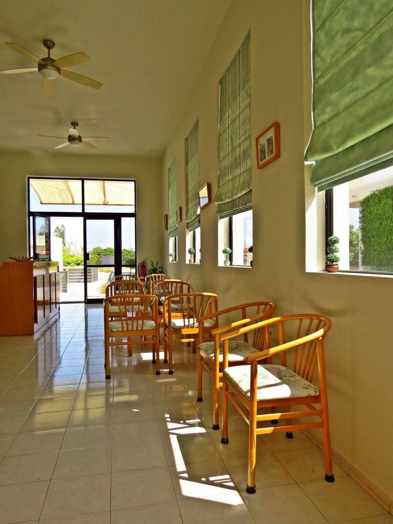 Debby Apartments Ialysos  Exterior foto